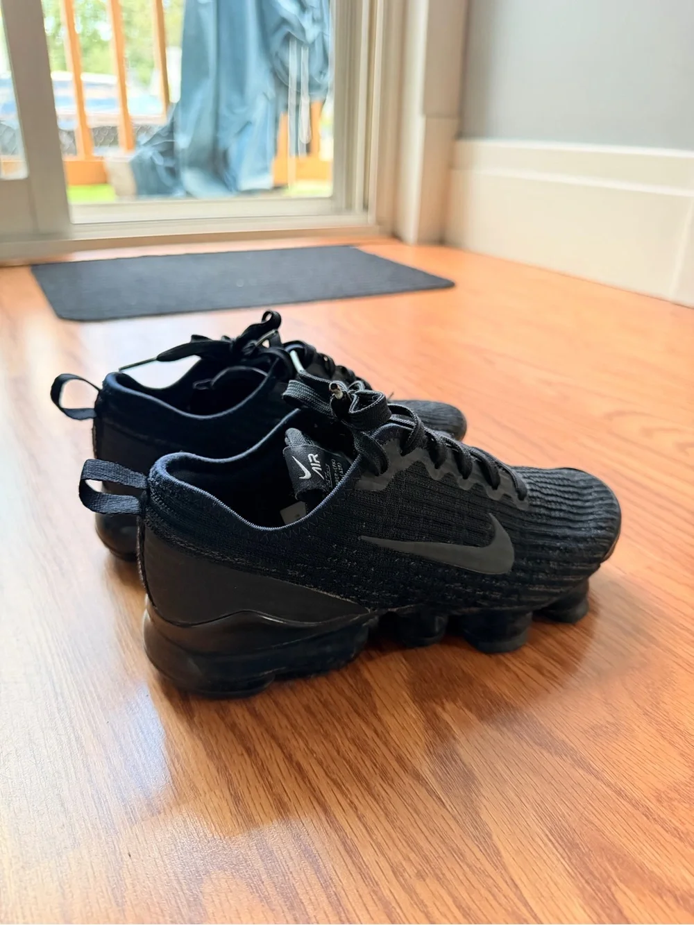 Nike Kids Black Flyknit VaporMax Style Sneakers
